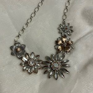 Flower necklace